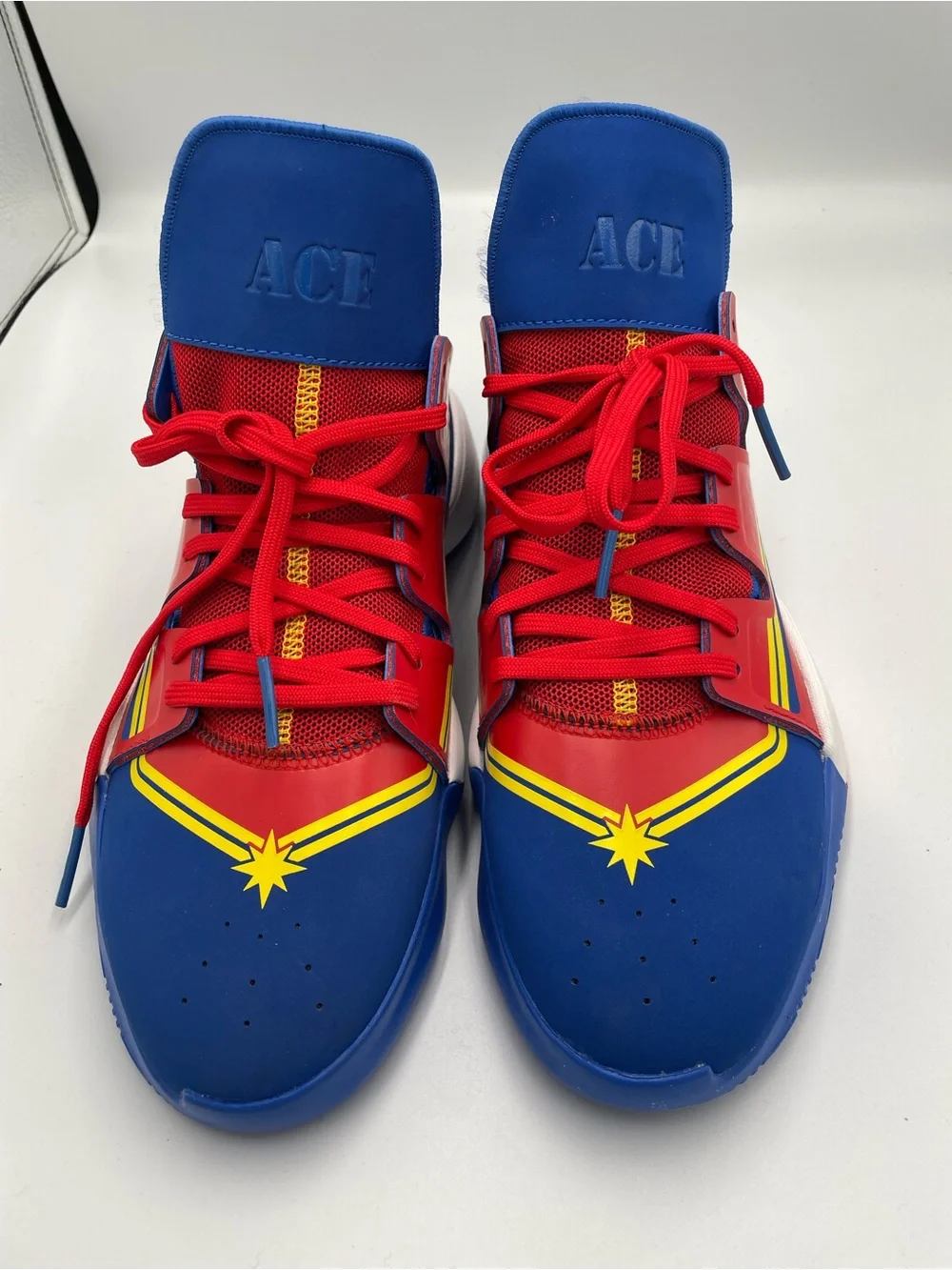 Adidas Pro Vision x Marvel Heroes Among Us: Captain Marvel 2019 Size 9 NEW*